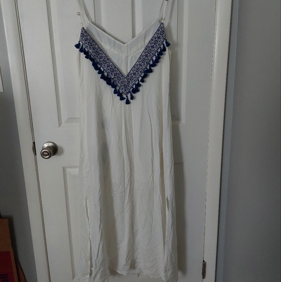 NWT Show Me Your MuMu Angelica Slip Dress Casablanca Blues Embroidery, Size M - Picture 5 of 8